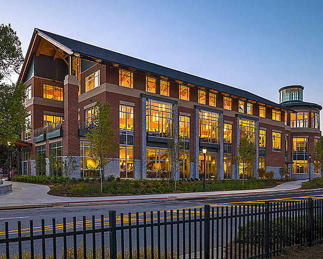 Bolton Dining Commons