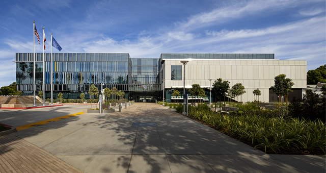 Santa Monica College exterior